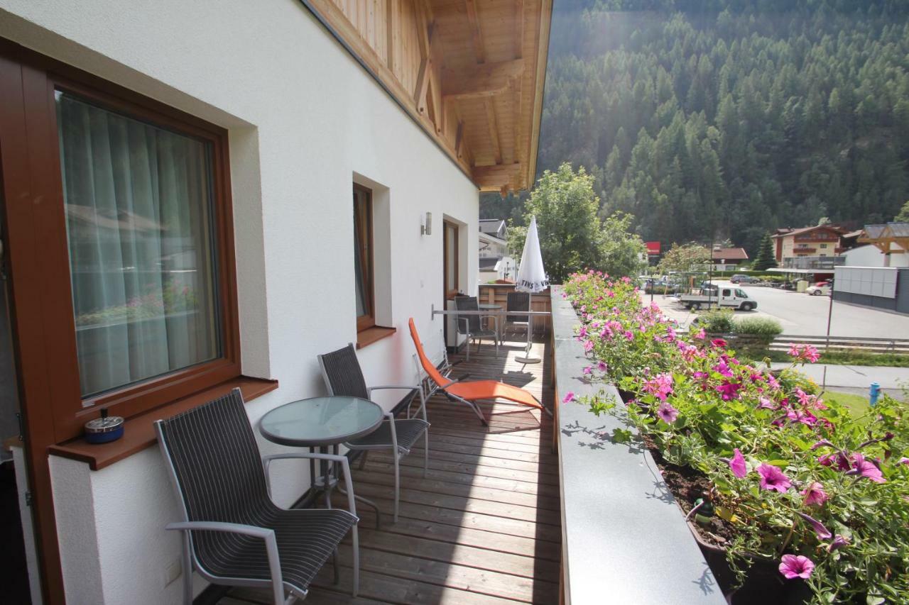 Landhaus Zell Langenfeld Exterior photo