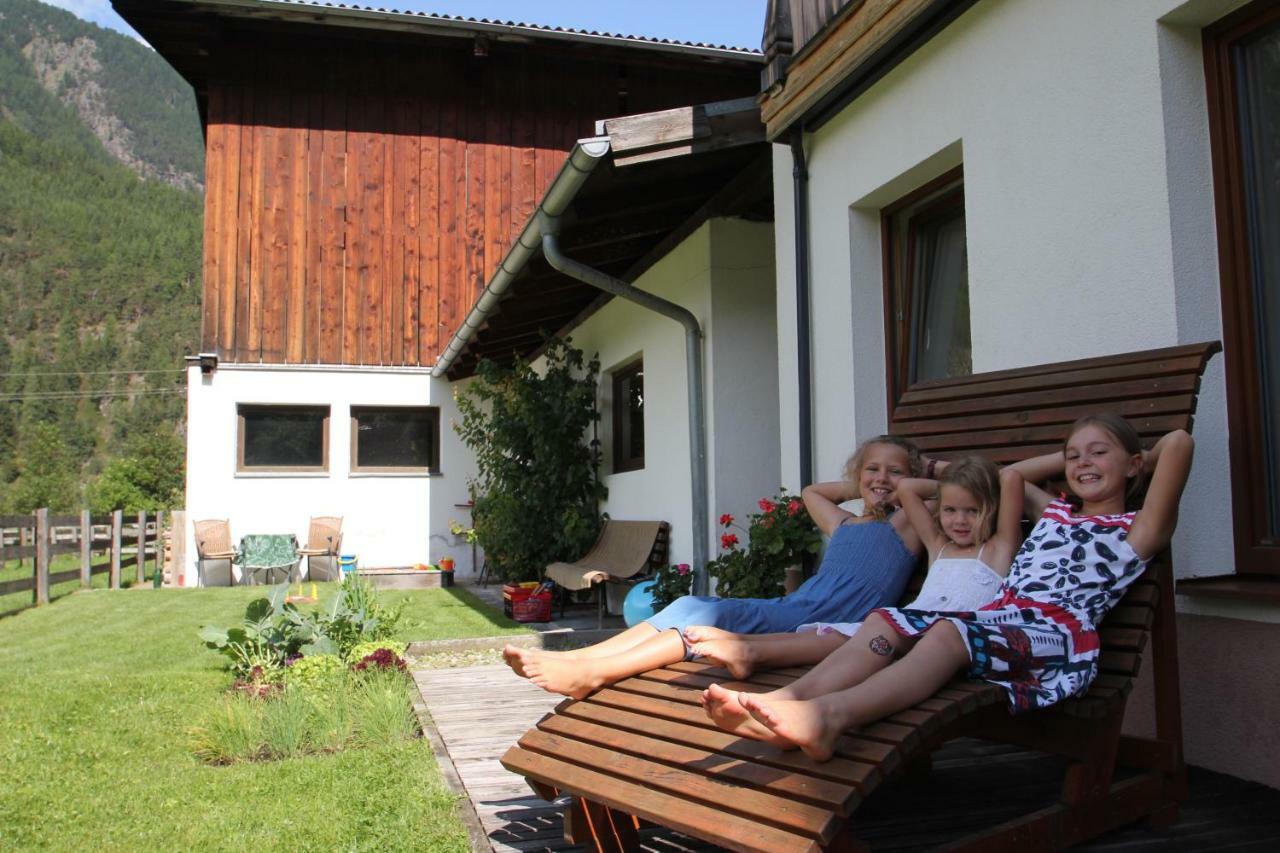 Landhaus Zell Langenfeld Exterior photo